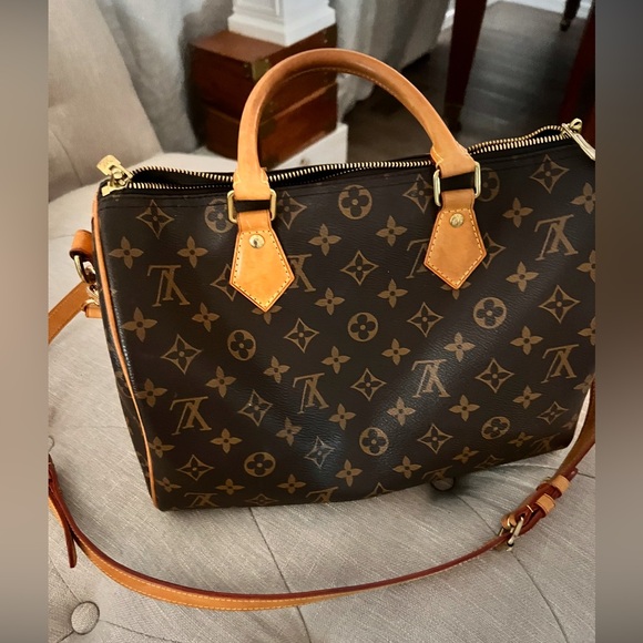 LOUIS VUITTON 
Monogram Speedy Bandouliere 30 - Picture 1 of 14